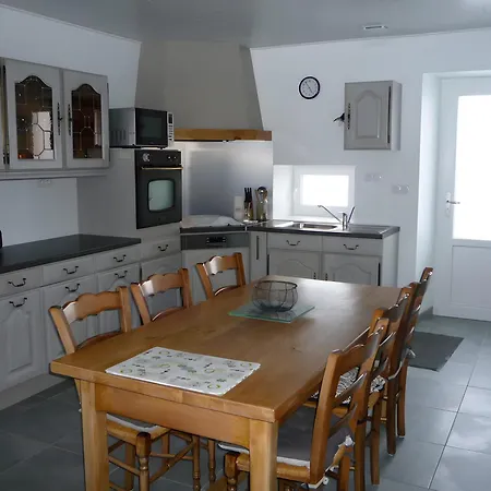 Vakantiehuis Les Hirondelles Saint-Georges-Lagricol